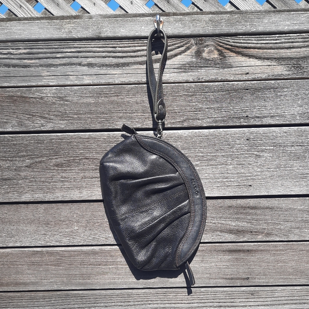 Max & Co. Black Leather Wristlet